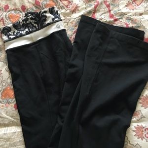 Lululemon flared yoga pants size 4